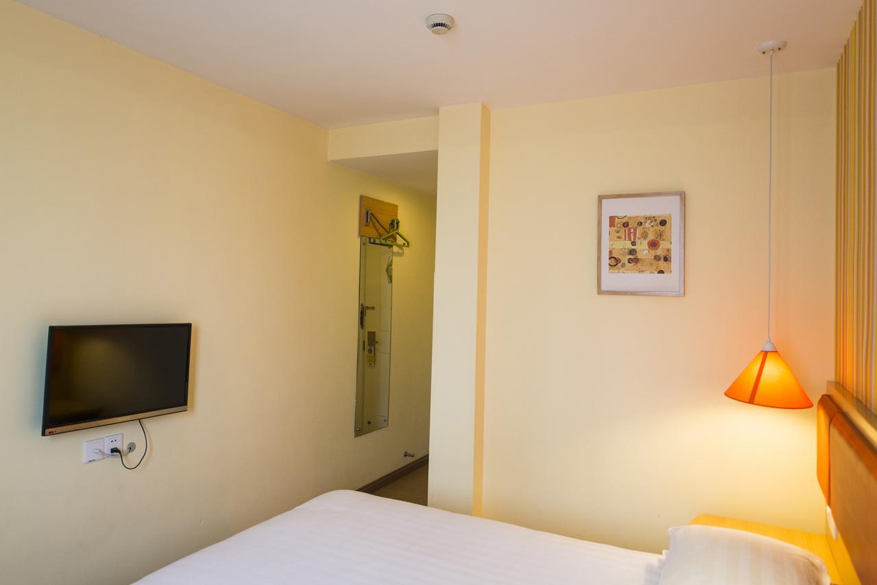 Home Inn Shanghai South Pudong Road Expo Exterior photo