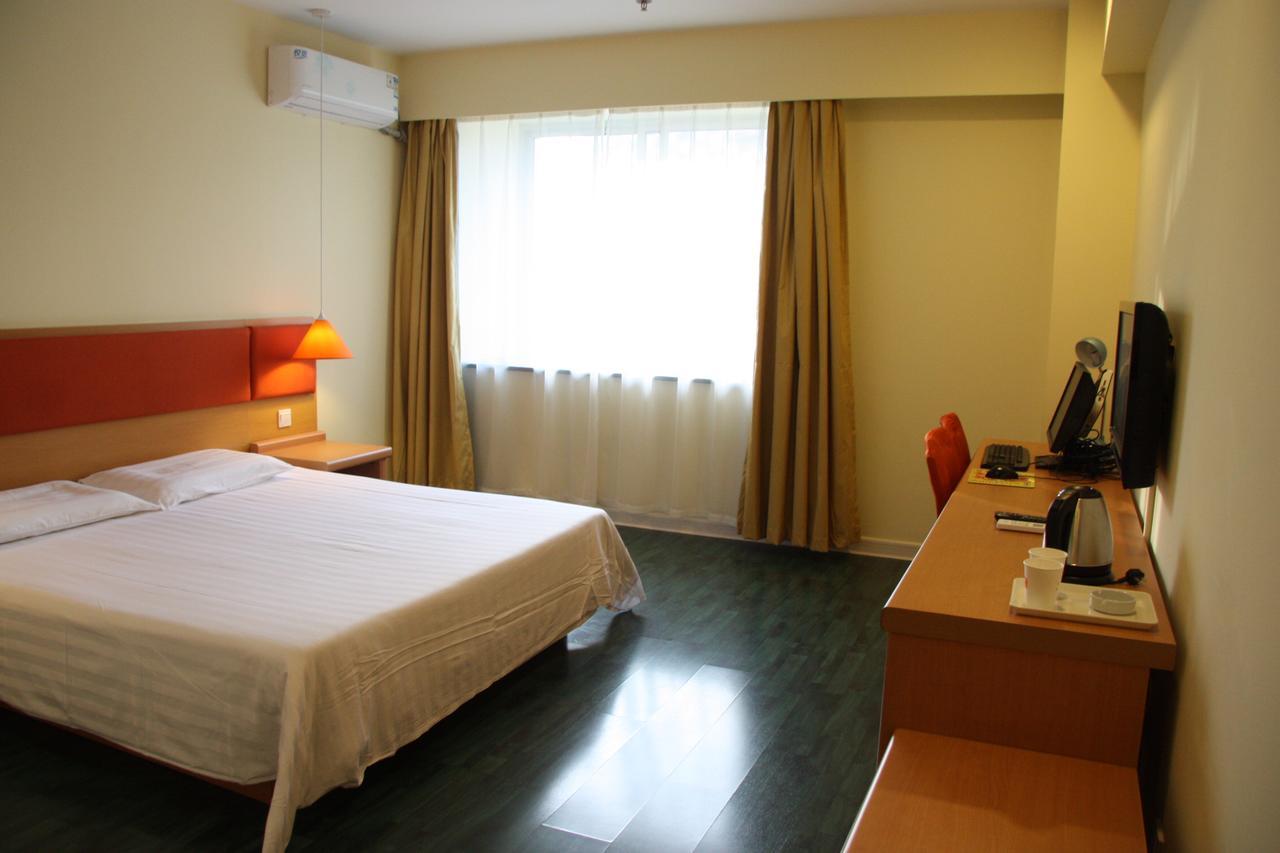 Home Inn Shanghai South Pudong Road Expo Exterior photo